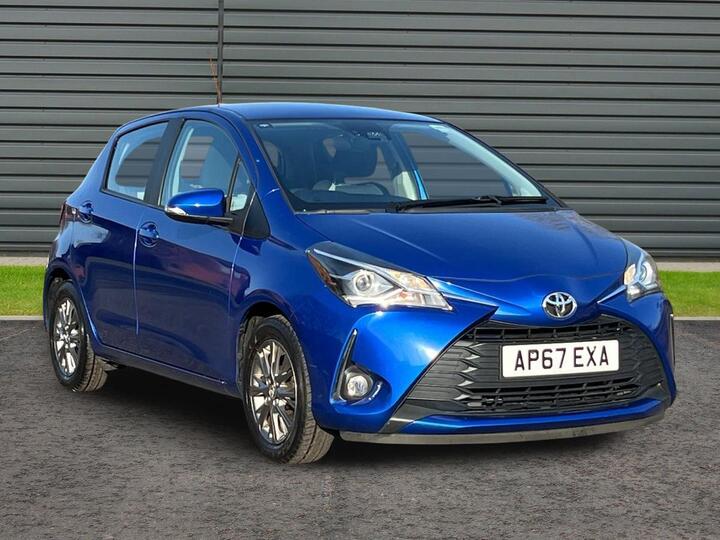 Toyota Yaris 1.5 VVT-i Icon CVT Euro 6 5dr Toyota Yaris 1.5 VVT-i Icon CVT Euro 6 5dr