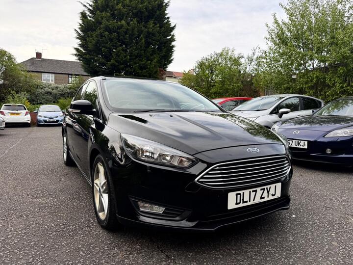 Ford Focus 1.0T EcoBoost Zetec Edition Euro 6 (s/s) 5dr