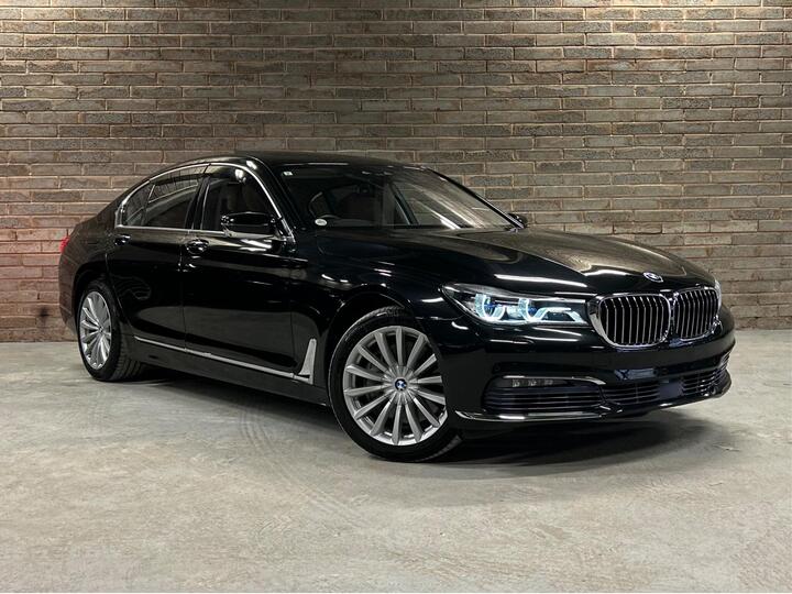 BMW 7 Series 4.4 750i V8 Exclusive Auto Euro 6 (s/s) 4dr
