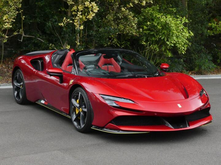 Ferrari SF90 Spider 4.0T V8 7.9kWh F1 DCT 4WD Euro 6 (s/s) 2dr