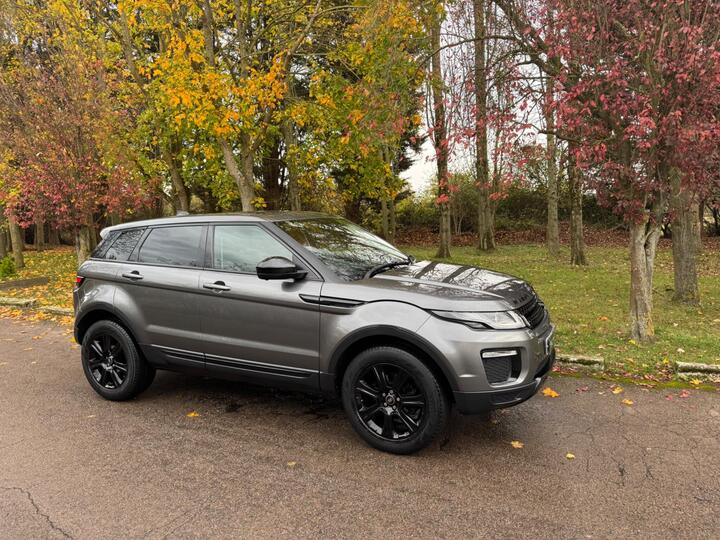 Land Rover Range Rover Evoque 2.0 ED4 SE Tech FWD Euro 6 (s/s) 5dr Land Rover Range Rover Evoque 2.0 ED4 SE Tech FWD Euro 6 (s/s) 5dr