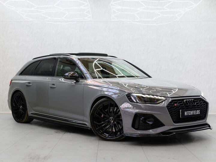 Audi RS4 AVANT 2.9 TFSI V6 Vorsprung Tiptronic Quattro Euro 6 (s/s) 5dr Audi RS4 AVANT 2.9 TFSI V6 Vorsprung Tiptronic Quattro Euro 6 (s/s) 5dr