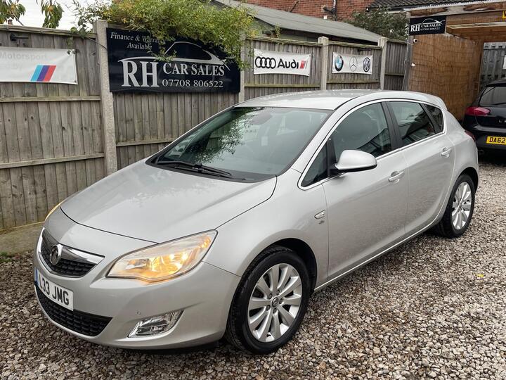 Vauxhall Astra 2.0 CDTi EcoFLEX Elite Euro 5 (s/s) 5dr