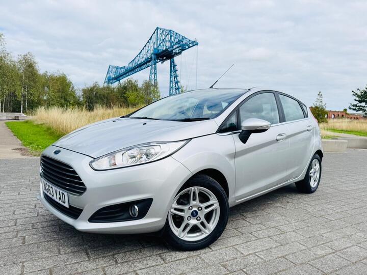 Ford Fiesta 1.0T EcoBoost Zetec Euro 5 (s/s) 5dr