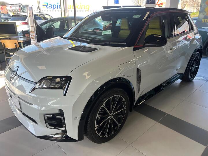 Renault 5 Comfort Range 52kWh Iconic Five Auto 5dr