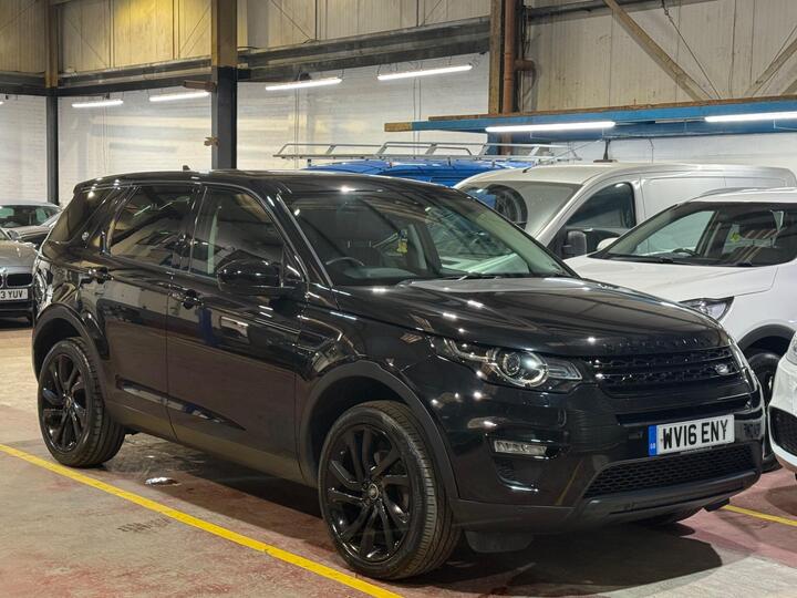 Land Rover Discovery Sport 2.0 TD4 HSE Black Auto 4WD Euro 6 (s/s) 5dr