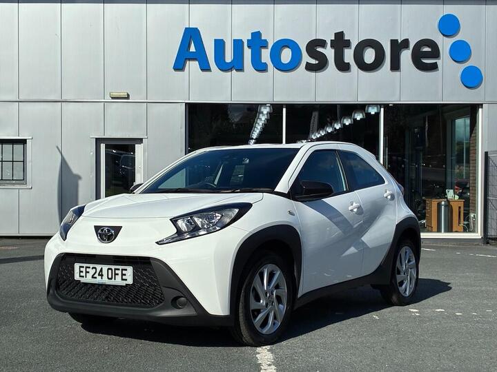 Toyota Aygo X 1.0 VVT-i Pure Euro 6 (s/s) 5dr