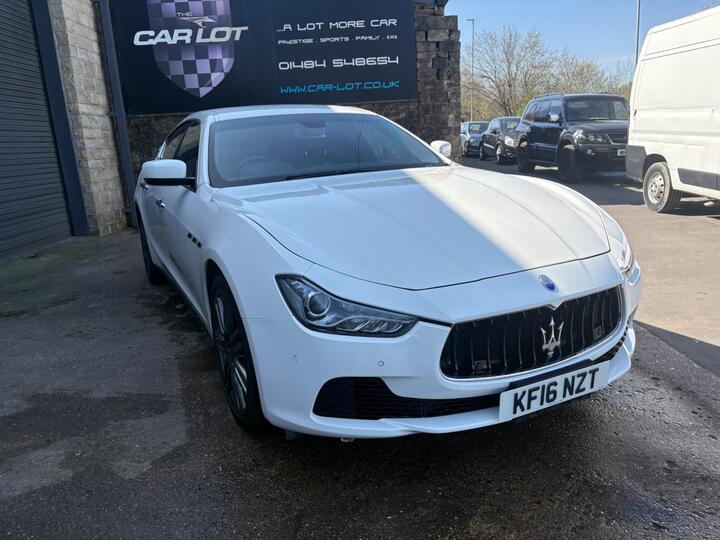 Maserati Ghibli 3.0D V6 ZF Euro 5 (s/s) 4dr Maserati Ghibli 3.0D V6 ZF Euro 5 (s/s) 4dr