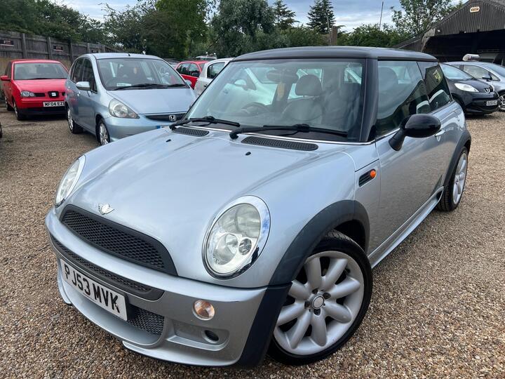MINI Hatch 1.6 Cooper CVT Euro 3 3dr