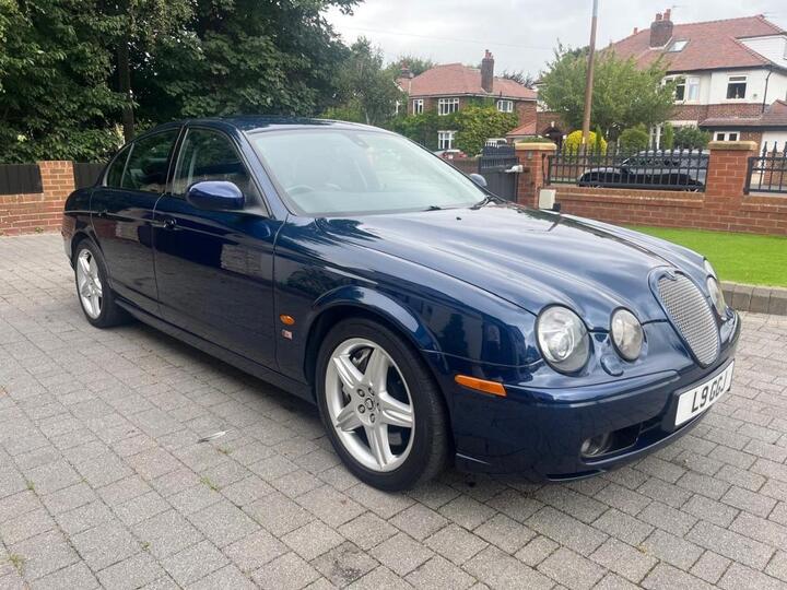 Jaguar S-TYPE V8 R SALOON 4.2 V8 R 4dr