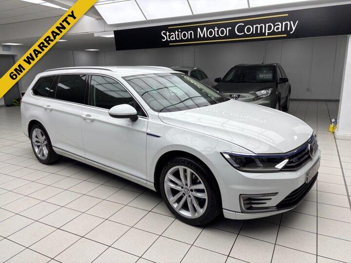 Volkswagen PASSAT 1.4 TSI GTE DSG Euro 6 (s/s) 5dr Volkswagen PASSAT 1.4 TSI GTE DSG Euro 6 (s/s) 5dr