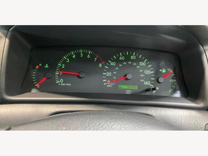 Toyota Corolla 1.6 VVT-i T2 5dr Toyota Corolla 1.6 VVT-i T2 5dr