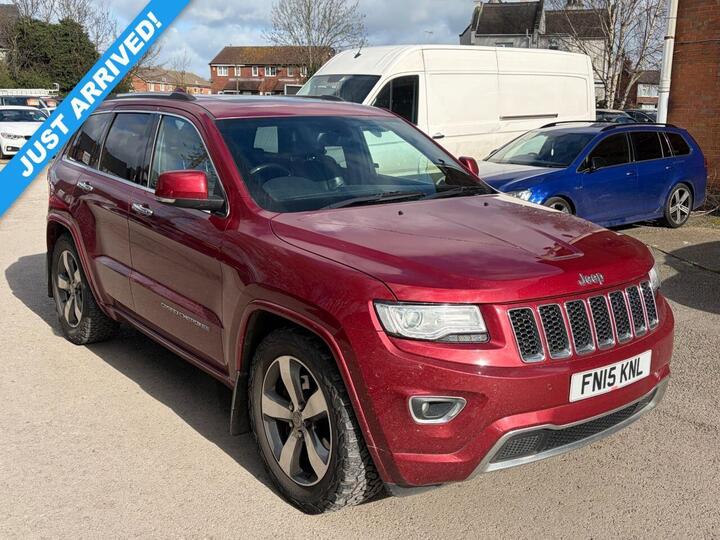 Jeep GRAND CHEROKEE 3.0 V6 CRD Overland Auto 4WD Euro 5 5dr Jeep GRAND CHEROKEE 3.0 V6 CRD Overland Auto 4WD Euro 5 5dr