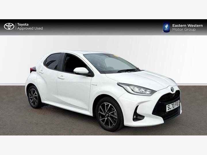 Toyota Yaris 1.5 VVT-h Design E-CVT Euro 6 (s/s) 5dr