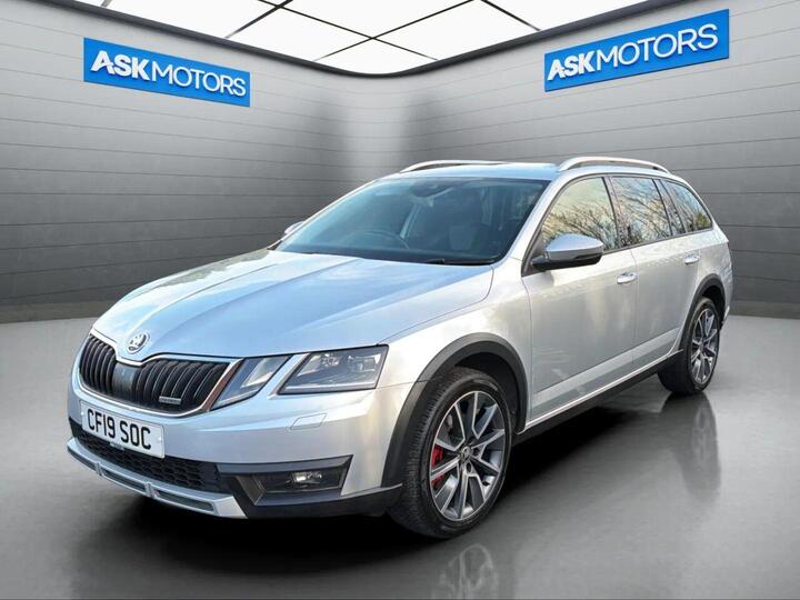 Skoda OCTAVIA Octavia Scout Tdi 4X4 S-A 2.0 Tdi 184 DSG 4X4 Auto Start/Stop SATNAV