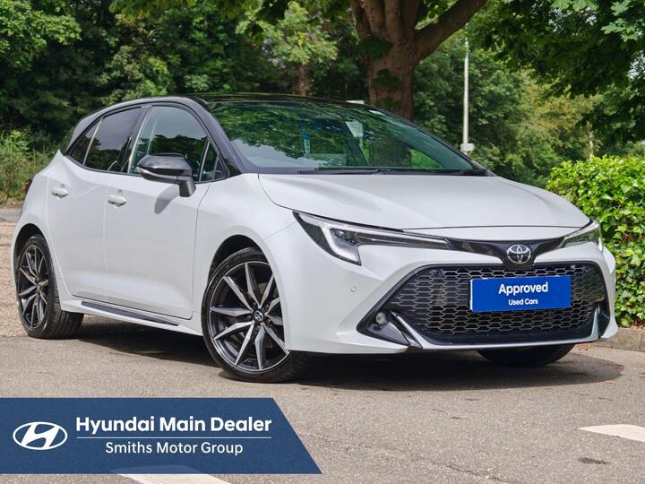 Toyota Corolla 2.0 VVT-h GR SPORT CVT Euro 6 (s/s) 5dr Toyota Corolla 2.0 VVT-h GR SPORT CVT Euro 6 (s/s) 5dr
