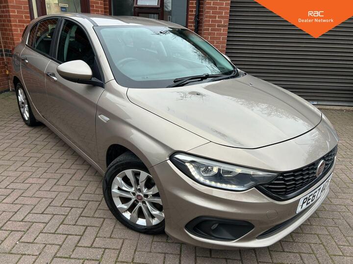 Fiat Tipo 1.4 MPI Easy Plus Euro 6 5dr