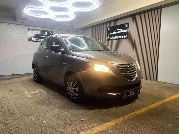 Chrysler Ypsilon 1.2 S Euro 5 (s/s) 5dr