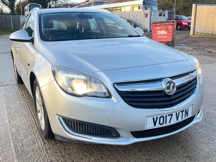 Vauxhall Insignia 1.6 CDTi EcoFLEX Tech Line Sports Tourer Euro 6 (s/s) 5dr