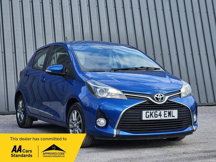 Toyota Yaris 1.33 Dual VVT-i Icon Euro 5 5dr Toyota Yaris 1.33 Dual VVT-i Icon Euro 5 5dr