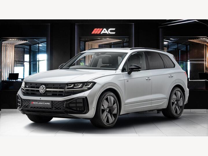 Volkswagen Touareg 3.0 TDI V6 Black Edition Tiptronic 4Motion Euro 6 (s/s) 5dr