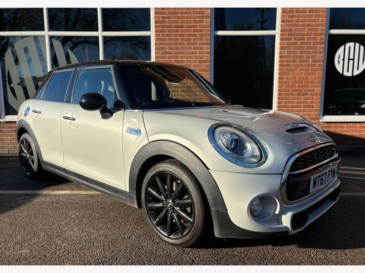 MINI HATCH 2.0 Cooper SD Euro 6 (s/s) 5dr