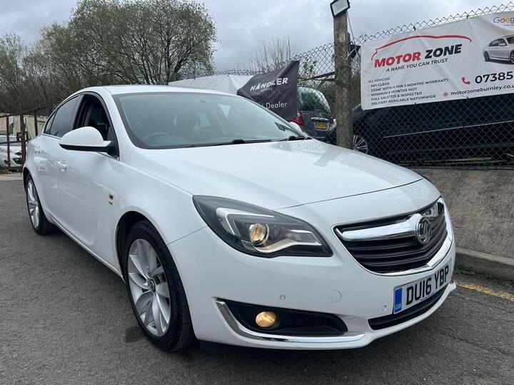 Vauxhall Insignia 1.6 CDTi SRi Nav Euro 6 (s/s) 5dr Vauxhall Insignia 1.6 CDTi SRi Nav Euro 6 (s/s) 5dr
