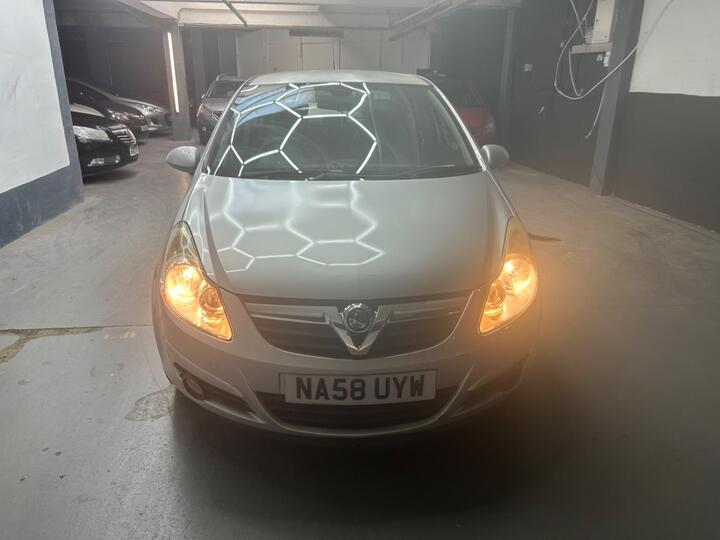 Vauxhall Corsa 1.4i 16v Design 5dr (a/c)