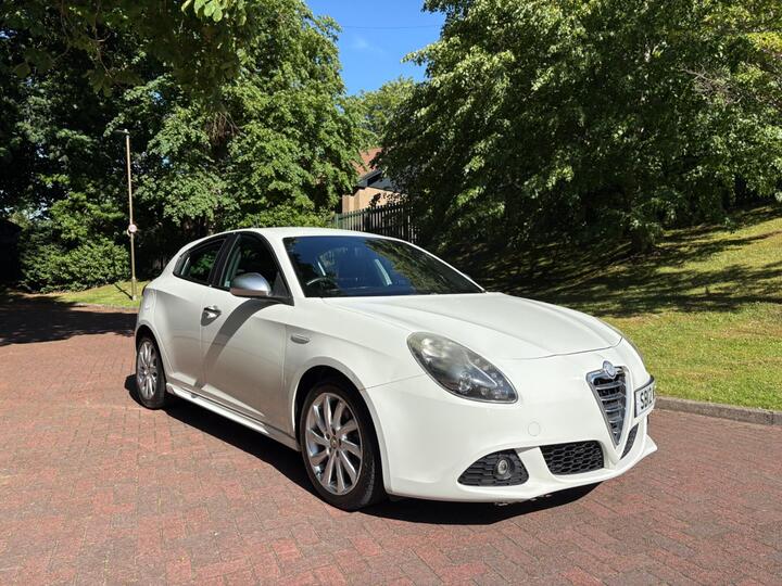 Alfa Romeo Giulietta 2.0 JTDM-2 Veloce TCT Euro 5 (s/s) 5dr