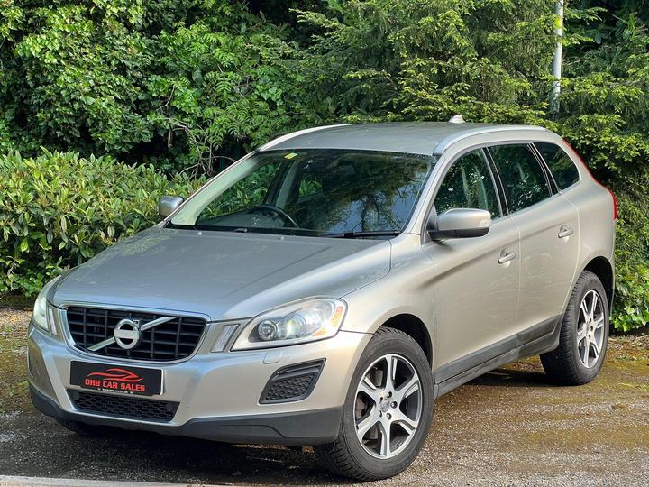 Volvo XC60 2.4 D4 SE Lux Nav Geartronic AWD Euro 5 5dr