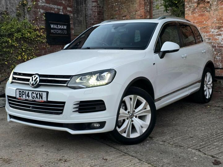 Volkswagen Touareg 3.0 TDI V6 BlueMotion Tech R-Line Tiptronic 4WD Euro 5 (s/s) 5dr