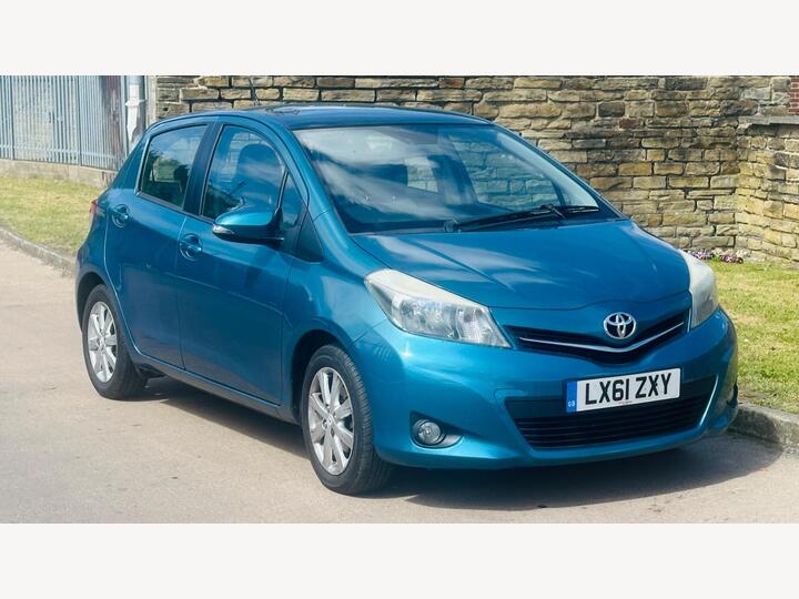 Toyota Yaris 1.33 Dual VVT-i T Spirit Euro 5 (s/s) 5dr