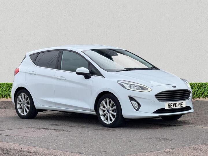Ford FIESTA 1.0T EcoBoost MHEV Titanium Euro 6 (s/s) 5dr