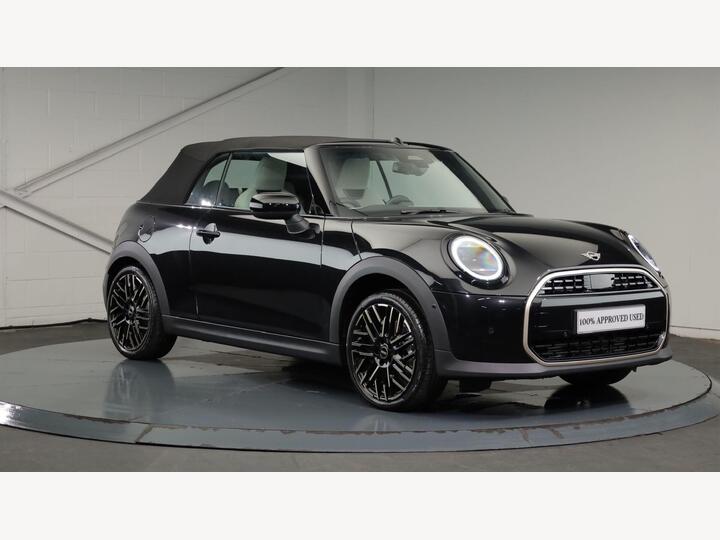 MINI Cooper Convertible 2.0C Exclusive Steptronic Euro 6 (s/s) 2dr