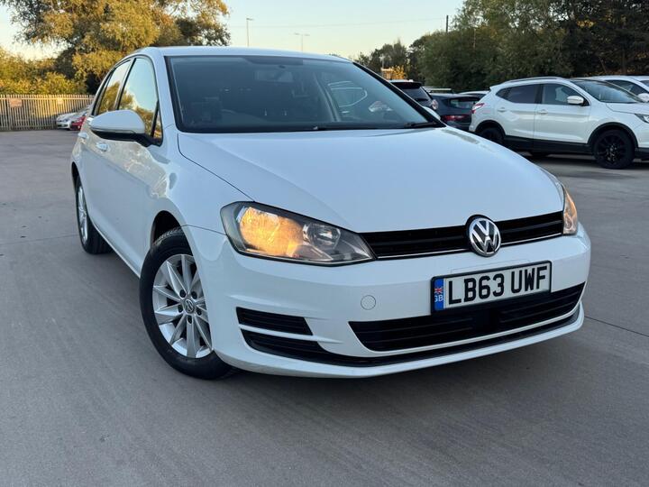Volkswagen Golf 1.2 TSI BlueMotion Tech S DSG Euro 5 (s/s) 5dr