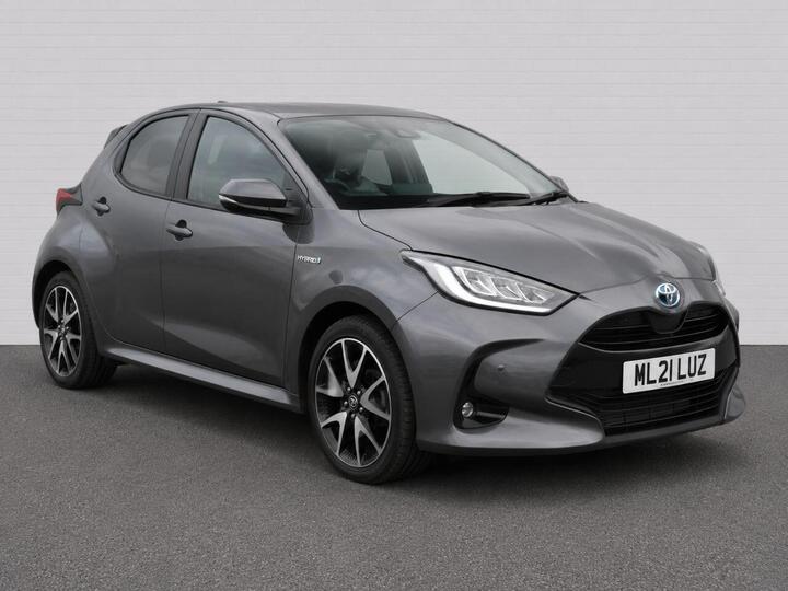 Toyota YARIS 1.5 VVT-h Dynamic E-CVT Euro 6 (s/s) 5dr