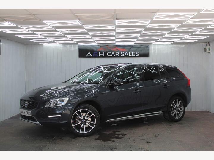 Volvo V60 CROSS COUNTRY 2.0 D4 Lux Nav Auto Euro 6 (s/s) 5dr