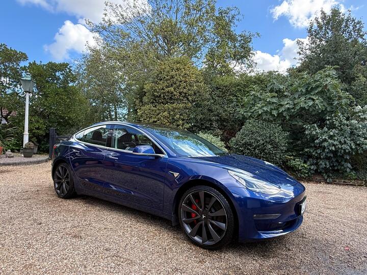 Tesla Model 3 (Dual Motor) Performance Auto 4WDE 4dr (Performance Upgrade)