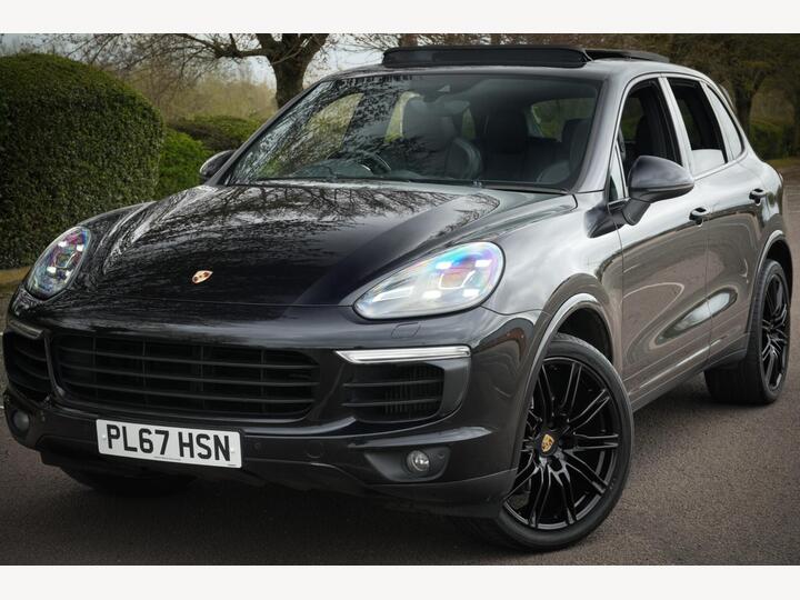 Porsche Cayenne 3.0 TD V6 Platinum Edition TiptronicS 4WD Euro 6 (s/s) 5dr Porsche Cayenne 3.0 TD V6 Platinum Edition TiptronicS 4WD Euro 6 (s/s) 5dr