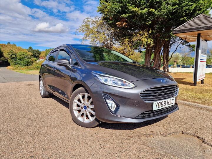 Ford Fiesta 1.0T EcoBoost Titanium Euro 6 (s/s) 5dr