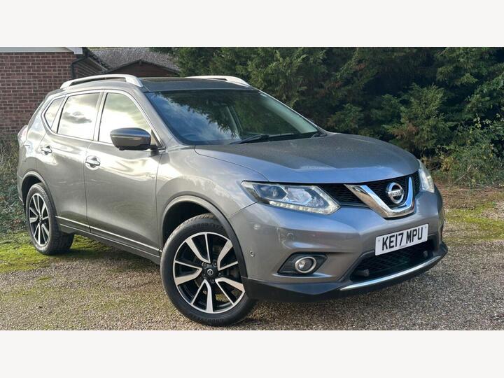 Nissan X-TRAIL 1.6 DCi Tekna 4WD Euro 6 (s/s) 5dr Nissan X-TRAIL 1.6 DCi Tekna 4WD Euro 6 (s/s) 5dr