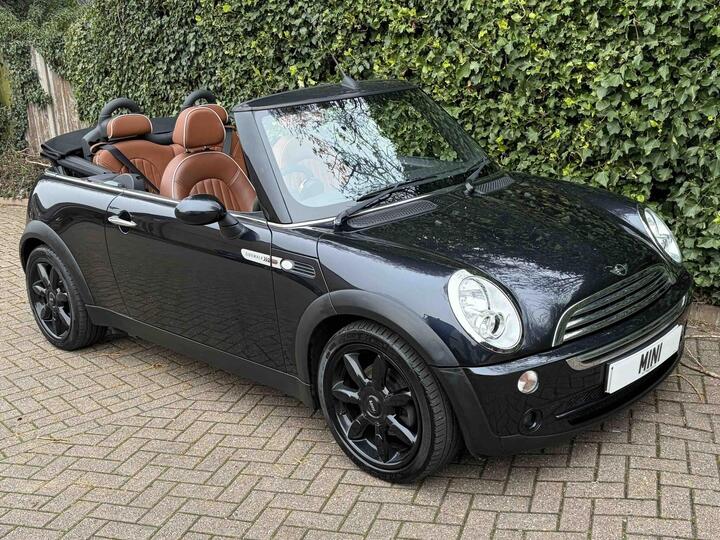 MINI Convertible 1.6 Cooper Sidewalk Euro 4 2dr