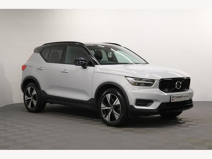 Volvo XC40 1.5h T5 Twin Engine Recharge 10.7kWh R-Design Auto Euro 6 (s/s) 5dr