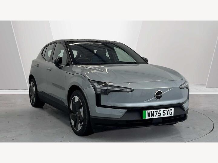 Volvo EX30 Twin Performance 69kWh Plus Auto AWD 5dr