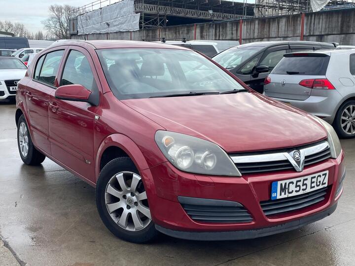 Vauxhall Astra 1.4i 16v Club 5dr