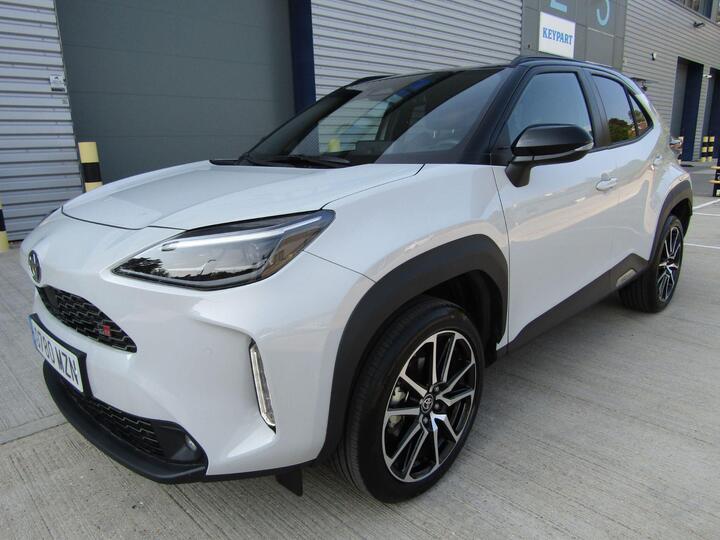Toyota Yaris Cross 1.5 VVT-h GR SPORT E-CVT 5DR HYBRID LHD