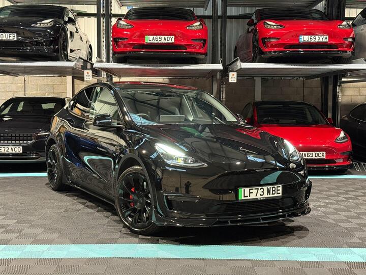 Tesla Model Y (Dual Motor) Long Range Auto 4WDE 5dr