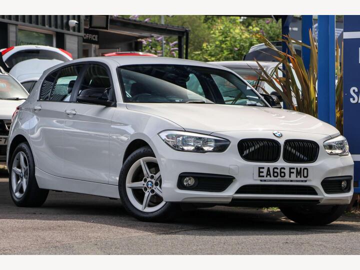BMW 1 SERIES 1.5 116d SE Euro 6 (s/s) 5dr