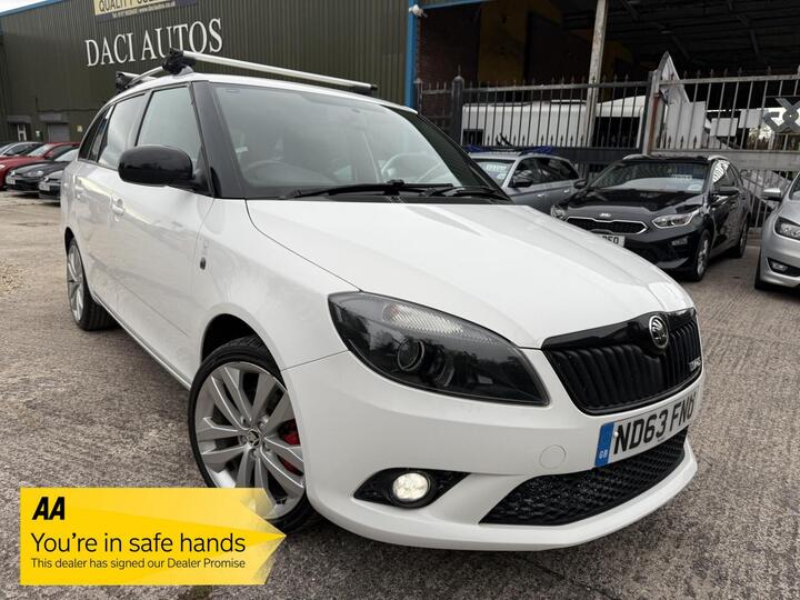 Skoda Fabia 1.4 TSI VRS DSG Euro 5 5dr