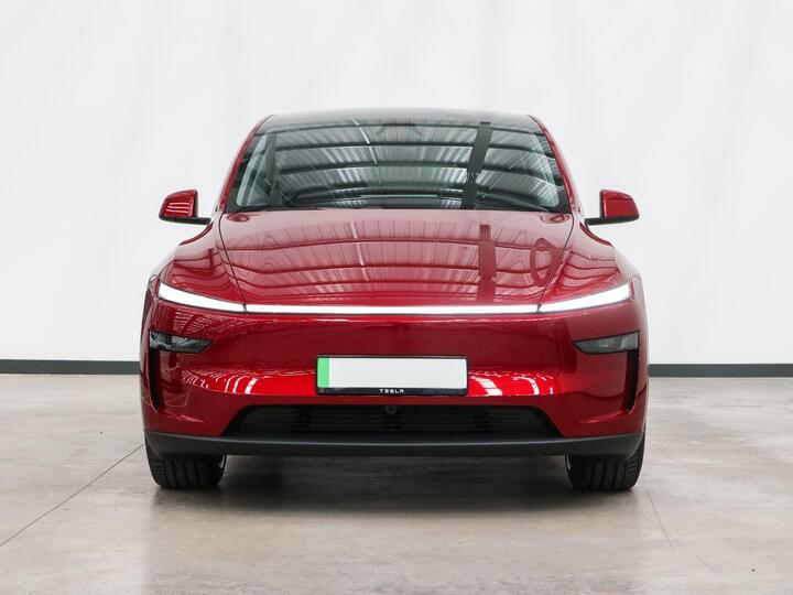 Tesla Model Y (Dual Motor) Long Range Auto 4WDE 5dr